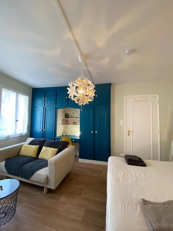 Cosy T1 ! Proche commerces et axes routiers Château-Renault Extérieur photo